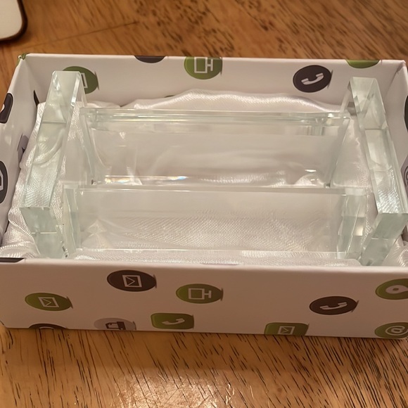 Crystal business card holder - Picture 3 of 5